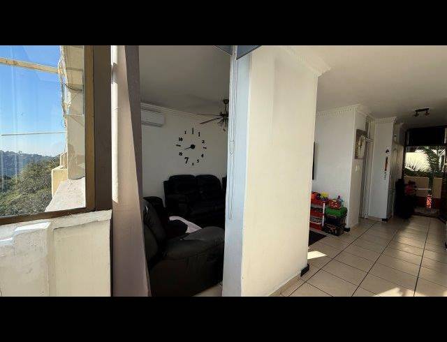 2 BEDROOM PROPERTY TO RENT IN PARADISE VALLEY